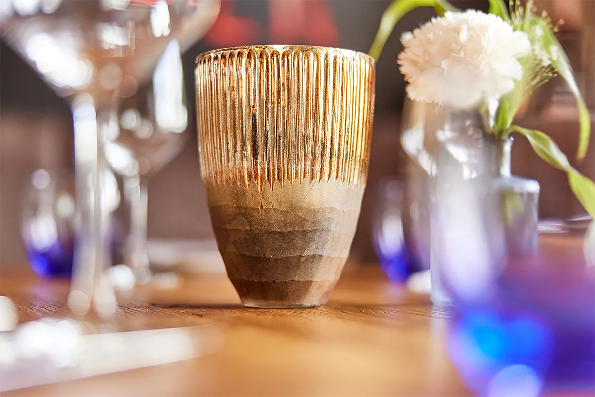 LENNI. Restaurant Gastraum